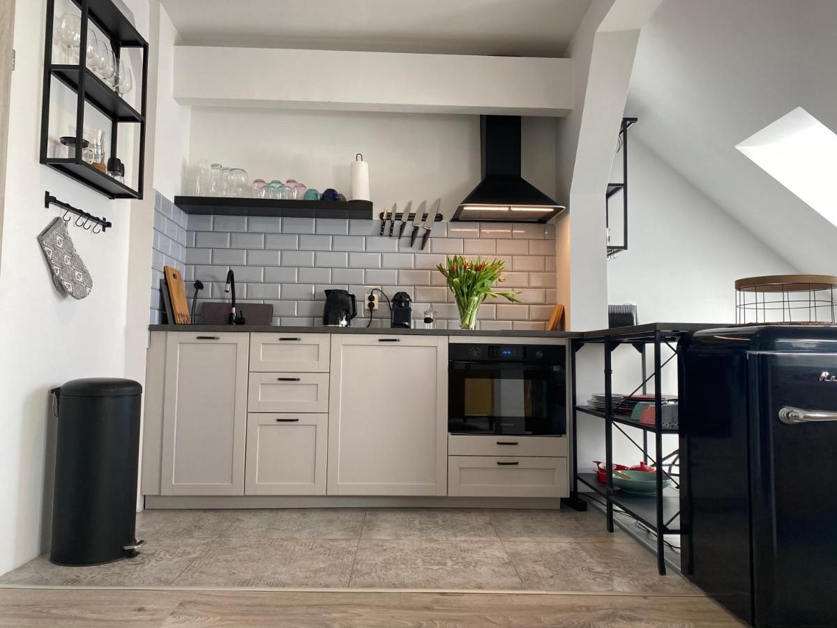 Apartament Hrabala Jelenia Gora Exterior photo